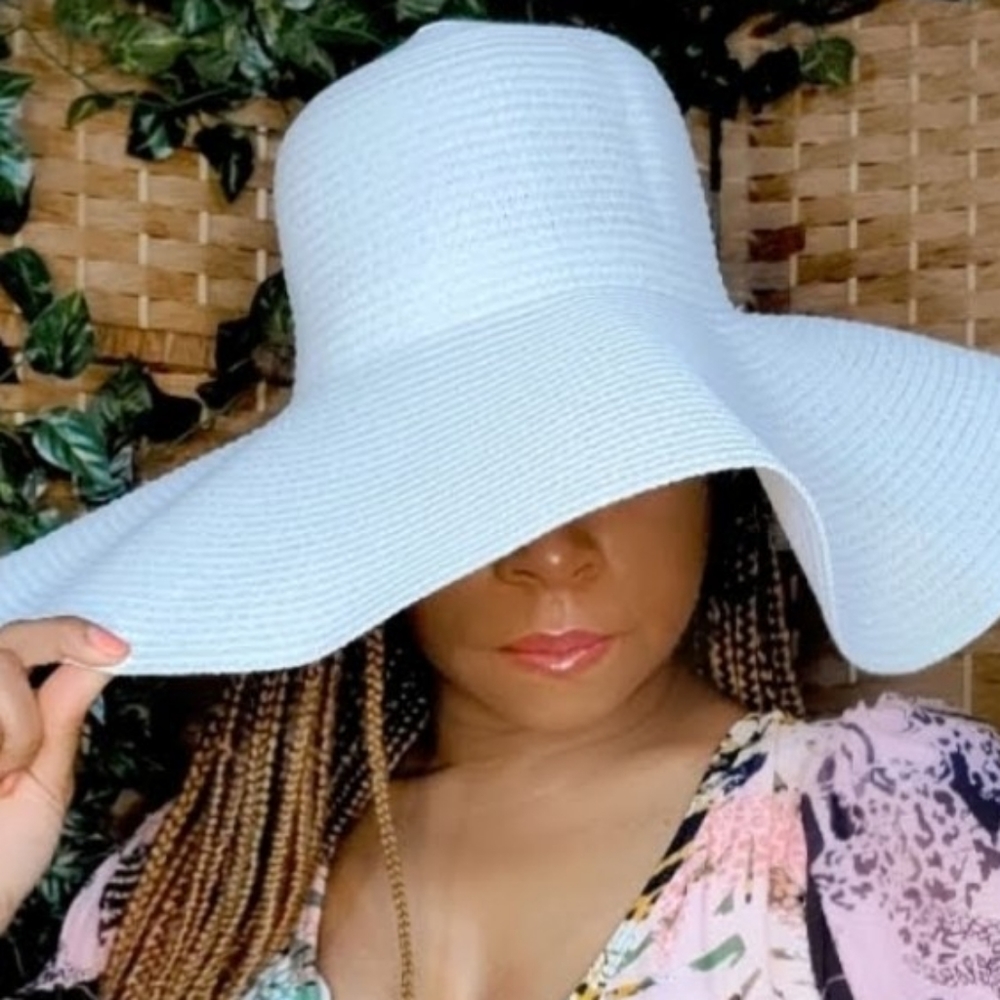 Wide Brim White Sun Hat